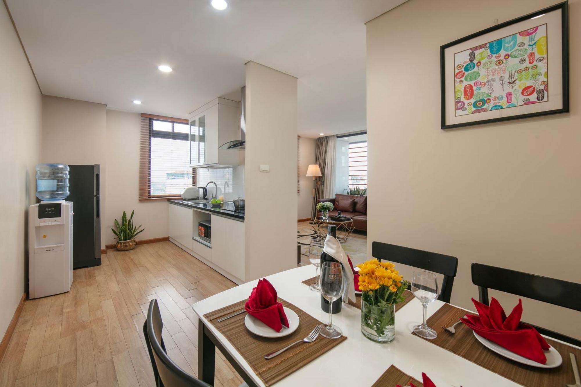 Hb Serviced Apartment - 121B Quan Hoa Hanoi Bagian luar foto