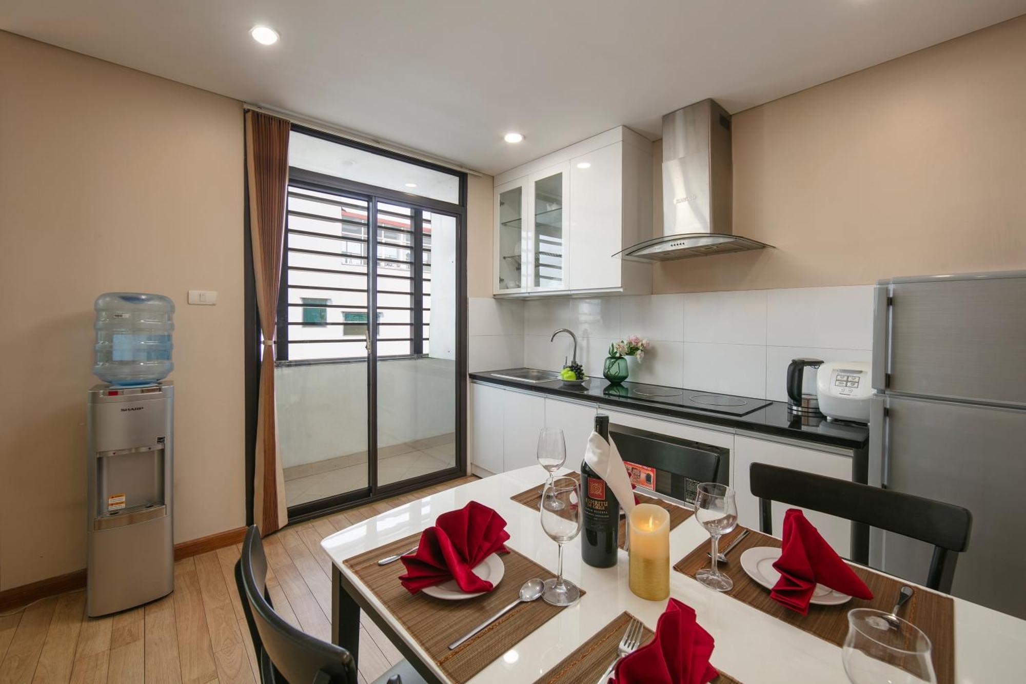 Hb Serviced Apartment - 121B Quan Hoa Hanoi Bagian luar foto